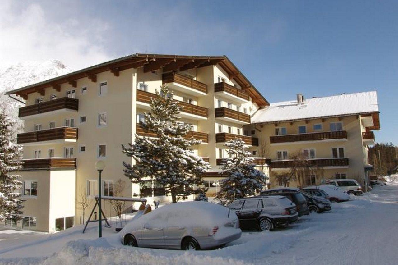 Hotel Post à Ramsau am Dachstein Extérieur photo